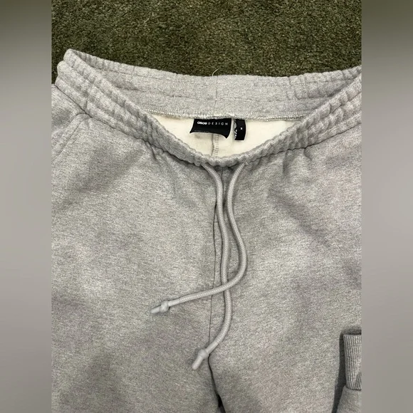 ASOS Men's Gray Jogger Sweatpants - Picture 2 of 2